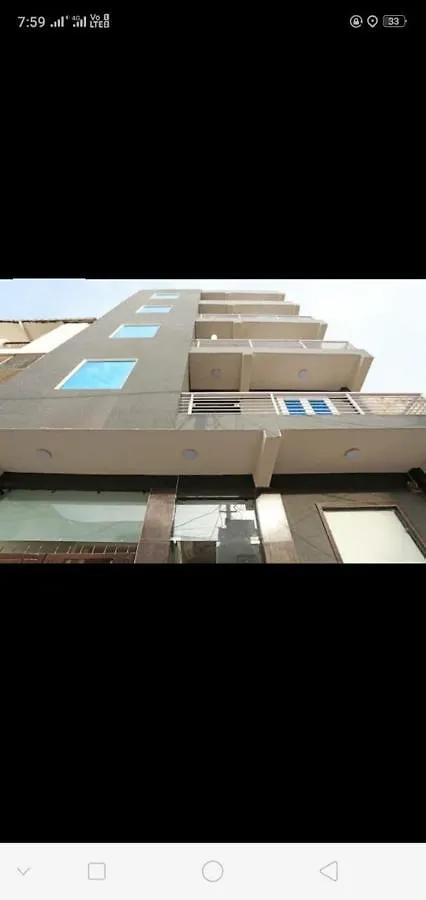 *** Guest house Hotel Golden Bliss At New Delhi Airport India