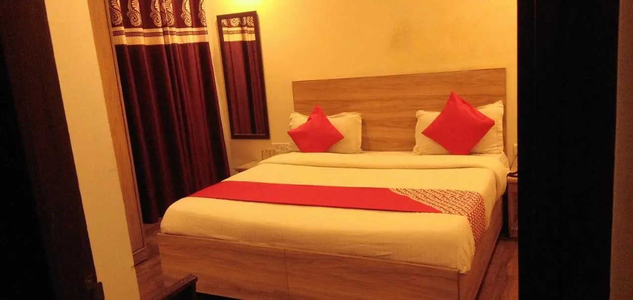 Hotel Golden Bliss At New Delhi Airport India