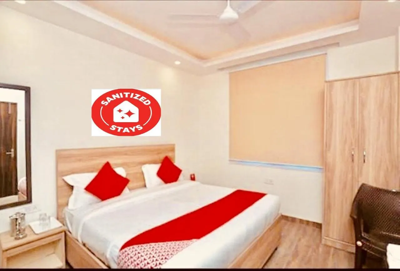 Hotel Golden Bliss At New Delhi Airport